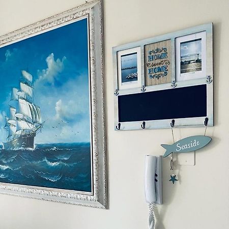 I Due Delfini Apartment Taranto Bagian luar foto