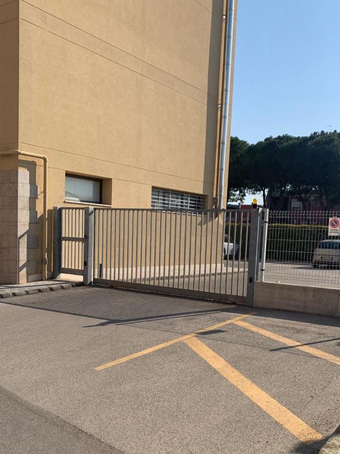 I Due Delfini Apartment Taranto Bagian luar foto